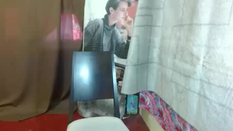 Snapshot of amor_power27 chatting on March 7, 8:13 am amor_power27 online show from March 7, 8:13 am