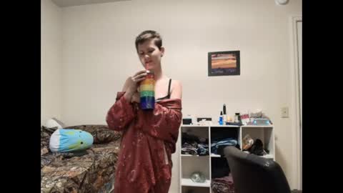 Snapshot of amoramystic chatting on September 16, 11:17 pm Amora Mystic online show from September 16, 11:17 pm