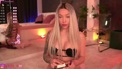    -------------   online show from March 11, 10:53 pm