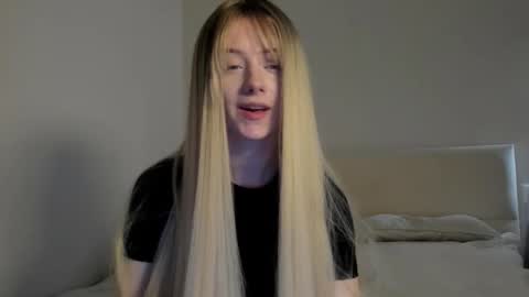 amy1_1 online show from October 12, 7:35 pm