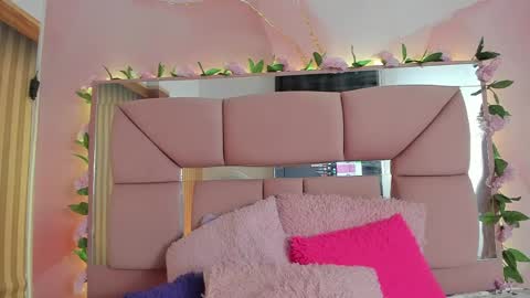 amy__rose__ online show from May 12, 3:03 am
