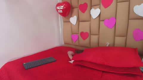 amy__wats0n online show from February 13, 10:22 pm