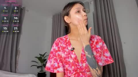 Amy online show from November 26, 11:06 pm