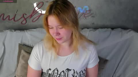 Amy online show from September 20, 11:50 pm