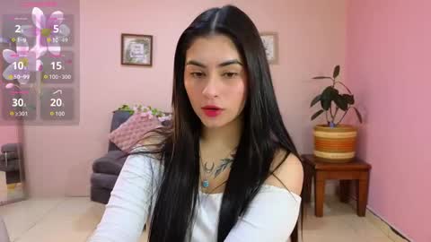 Snapshot of amy_lovelydoll chatting on October 9, 7:34 pm Amy online show from October 9, 7:34 pm