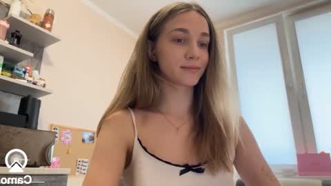 amy_meoww online show from March 10, 11:42 am