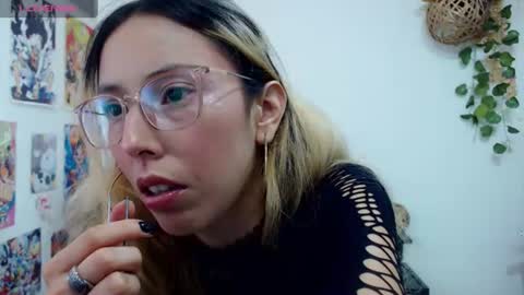 Snapshot of amy_mur chatting on July 15, 4:56 pm amy mur online show from July 15, 4:56 pm