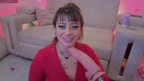 Snapshot of amy_nicolee chatting on June 2, 12:01 am Little Slut Nicolee online show from June 2, 12:01 am