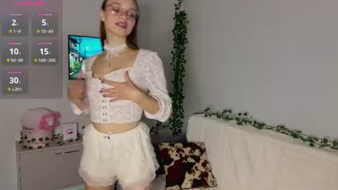 Amy online show from July 23, 6:28 pm
