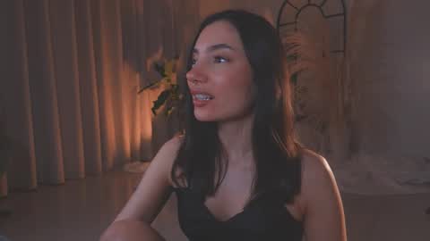 Snapshot of amyarmstrong chatting on September 18, 12:23 am Amy Armstrong online show from September 18, 12:23 am