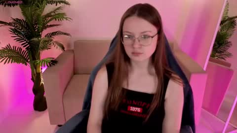 Snapshot of amycherryberry chatting on October 3, 1:24 am amycherryberry online show from October 3, 1:24 am