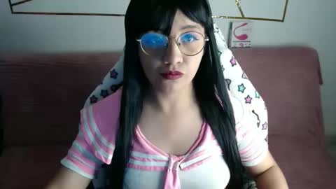amycosplay99 online show from December 1, 7:02 am