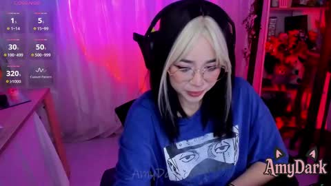 Snapshot of amydark chatting on November 3, 5:47 pm Amy online show from November 3, 5:47 pm