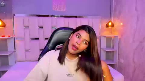 Snapshot of amyevan_ chatting on September 10, 9:04 pm amyevan_ online show from September 10, 9:04 pm