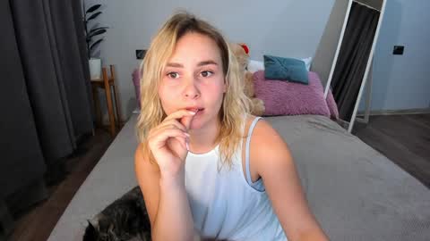 amymilson online show from December 2, 5:26 pm