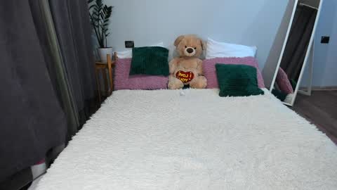 amymilson online show from January 28, 4:08 pm