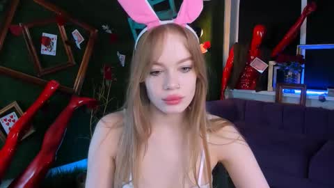 Amy online show from March 1, 9:11 am