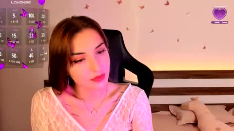 Snapshot of amyvilvet chatting on October 25, 8:58 pm amyvilvet online show from October 25, 8:58 pm