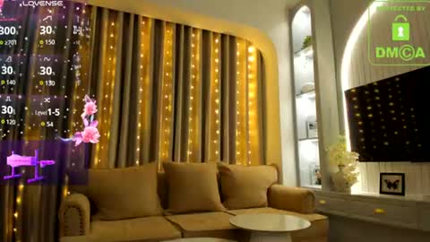 Snapshot of amyvilvet chatting on July 11, 9:16 pm amyvilvet online show from July 11, 9:16 pm