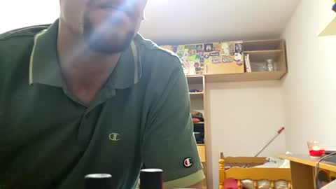 Snapshot of amyyrlikesdeep chatting on June 18, 12:11 am amyyrlikesdeep online show from June 18, 12:11 am