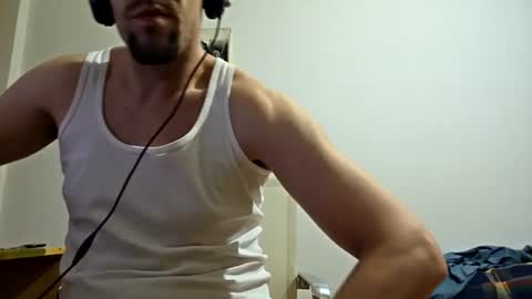Snapshot of amyyrlikesdeep chatting on June 24, 1:26 am amyyrlikesdeep online show from June 24, 1:26 am