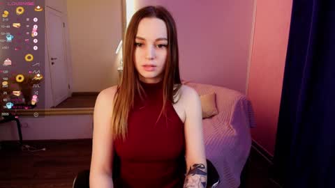 Snapshot of an6elica chatting on February 1, 2:47 am Angie online show from February 1, 2:47 am