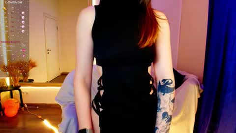 Snapshot of an6elica chatting on November 20, 2:56 am Angie online show from November 20, 2:56 am