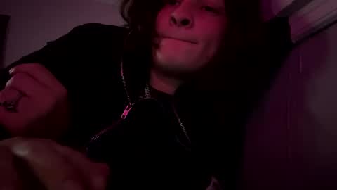 Snapshot of an_e333 chatting on November 17, 5:46 am an_e333 online show from November 17, 5:46 am