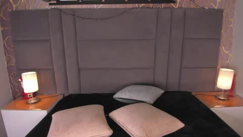 Snapshot of ana_beckett chatting on January 18, 11:43 am Ana online show from January 18, 11:43 am