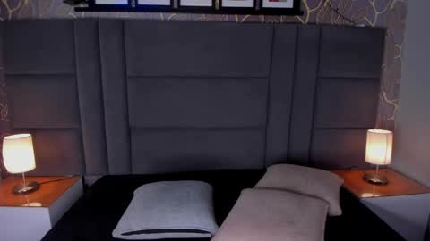 Snapshot of ana_beckett chatting on February 2, 12:02 pm Ana online show from February 2, 12:02 pm