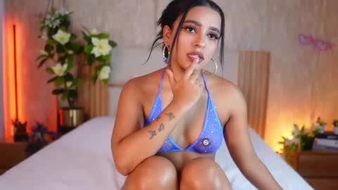Snapshot of ana_maria11_ chatting on July 20, 2:59 am Ana online show from July 20, 2:59 am