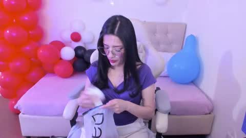 Im anna but you can call me as you want online show from February 27, 7:36 pm