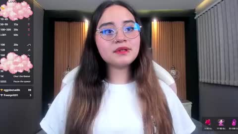 Ana online show from December 4, 11:35 pm