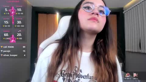 Ana online show from December 24, 9:55 pm