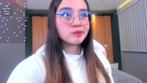 Ana online show from December 29, 8:15 pm