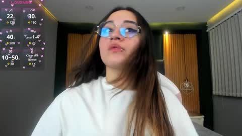 Ana online show from January 12, 9:29 pm