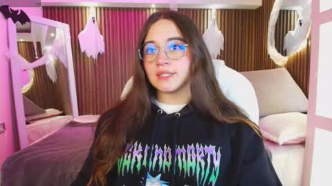 Ana online show from October 16, 7:48 pm