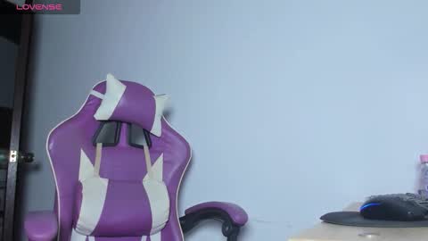 Snapshot of anabellabonariva chatting on October 18, 12:35 am Anabella online show from October 18, 12:35 am