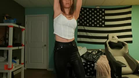 Anabelleleigh online show from September 9, 12:59 pm