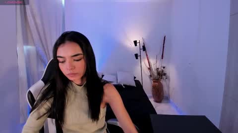 ANABEL WOLF  online show from September 17, 4:19 pm