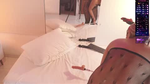Snapshot of anacooperr_ chatting on December 17, 7:59 pm Ana Sofia Cooper online show from December 17, 7:59 pm