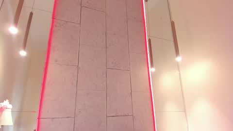 Anna online show from March 25, 11:38 am