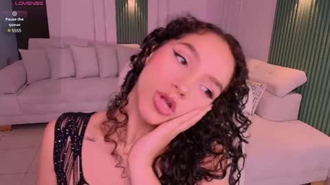 Anahi Curlie online show from April 11, 3:22 am