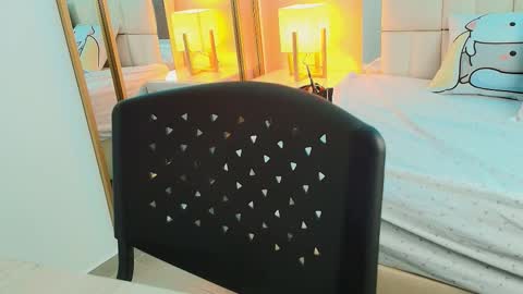 Snapshot of anahi_maite chatting on November 29, 7:39 pm Anahi online show from November 29, 7:39 pm