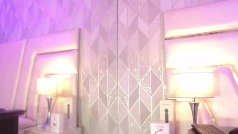 Anahis online show from April 15, 4:52 am