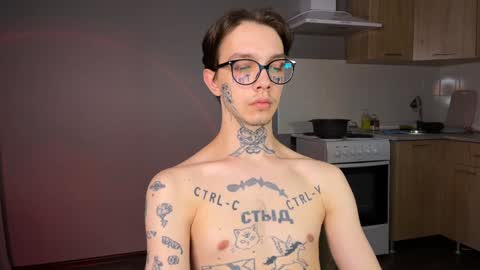 simon online show from December 22, 6:15 pm