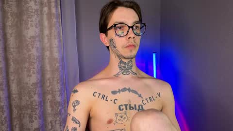 simon online show from January 8, 5:48 pm