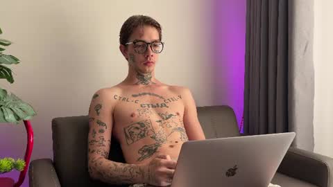 simon online show from July 4, 2:51 am