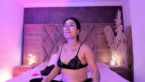 Im Sara  online show from June 1, 3:19 am