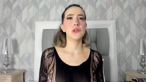 Snapshot of anais_cooper chatting on October 11, 11:31 am online show from October 11, 11:31 am